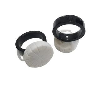 Rond de serviette au design moderne pour table à manger de mariage, rond de serviette en résine de qualité supérieure pour vaisselle de table - Product Image 1