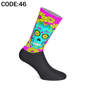 Chaussettes imprimées numériquement, sublimation à 360 degrés, chaussettes artistiques fabriquées en Turquie, chaussettes graphiques colorées pour hommes et femmes - Product Image 3