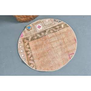 Tapis turc vintage de 2x2 pieds, tapis en laine tissé plat beige et vert avec support en latex pour décorations de salon - Product Image 2