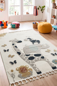 Obtenez un tapis durable et donnez une touche spéciale à votre décoration intérieure avec le tapis doux en polyester double Schling de Goldenmoon Home Area Carpetqui 42 - Product Image 2