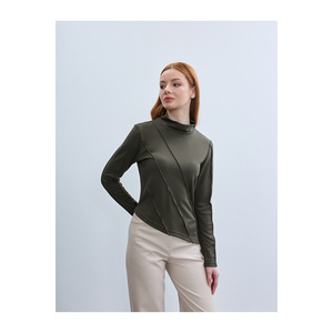 Blusa de Punto para Mujer, Mezcla de Viscosa, con Detalle Overlock, Suave como la Piel de un Bebé, Cómoda y Moderna - Product Image 3
