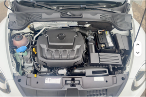 Volkswagen Beetle Dune Coupé Turbo 2018, 4 Cilindros, Color Blanco Puro, Usado Recientemente, Propiedad de Texas - Product Image 6