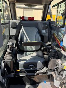 Livraison gratuite ASV RT-135 EPA CE approuvé Skid Steer Loader Eaton hydraulique cylindre noyau moteur pompe boîte de vitesses Gear Plc - Product Image 5