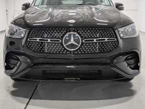 Mercedes-Benz GLE 450 AWD 4MATIC 2024, cuidadosamente mantenido, motor híbrido suave turboalimentado de 6 cilindros en línea y 3.0L - Product Image 2