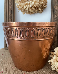 Jardinières en cuivre de nouvelle conception avec supports, pots de fleurs modernes pour jardin et intérieur, écologiques, sculptés à la main, personnalisés pour un usage domestique - Product Image 2