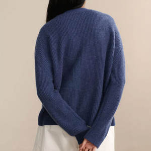 Cárdigan de Lana Sólida para Mujer, con Detalle de Botones, Diseño Tejido Cálido y Elegante para Uso Casual y Comodidad en Clima Frío - Product Image 3