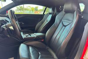 Audi R8 V10 Coupé 2017 Usado, 30700 Millas, Motor V10 Biturbo, Rojo Dinamita, Modificaciones de Rendimiento - Product Image 5