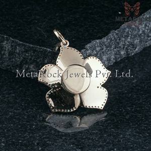 Solid 14k Gold Flower Pendant Enamel <b>Jewelry</b> Pave Diamond Gold Pendant <b>Handmade</b> <b>Jewelry</b> - Product Image 6