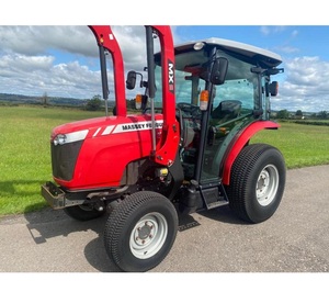 Tractor Compacto 4x4 MF 1747 de 47 HP |   Motor Diésel |   Agricultura y Paisajismo - Product Image 3