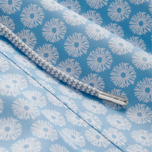 Shorts de Baño Reciclados para Hombre, Color Azul Claro con Estampado de Coral, Secado Rápido, con Cintura Elástica, Cordón y Bolsillos - Product Image 5