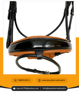 Brida Hanoveriana de Cuero Negro Enrollado con Acolchado Color Bronceado, Tamaño Cob, Completa, Plegable - Product Image 4