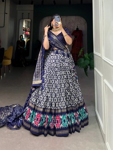 ออกแบบล่าสุด tussr Silk patola งานพิมพ์ lahenga choli - Product Image 2