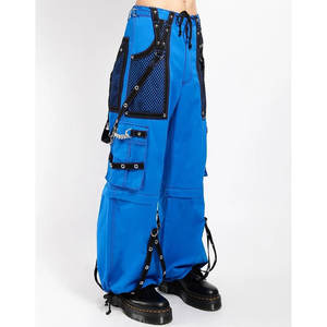 Pantalon bleu pour homme, style punk rock gothique, avec bretelles noires, poches cargo, 100% coton - Product Image 1