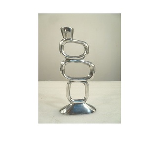 Elegant Shape <b>Silver</b> Candle Holder With Metal Home Decoration - Product Image 1