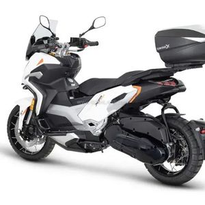 El Mejor Comercio para los nuevos Peugeots 400cc ADV Scooter estrena motocicletas - Product Image 1