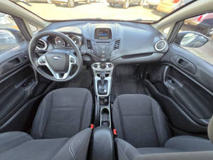 Voiture d'occasion de qualité abordable, Ford Fiesta SE 2018, conduite à gauche - Product Image 2