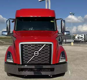 Camion semi-cabine d'occasion 2022 2020 2021 2024 VOL_VO VNL64T760 Camion semi-cabine d'occasion - Product Image 1