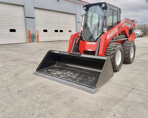 Chargeuse compacte sur pneus Manitou, chargeuse multi-usage, moteur diesel Yanmar, pompe à haute efficacité, boîte de vitesses, garantie de 4 ans - Product Image 6