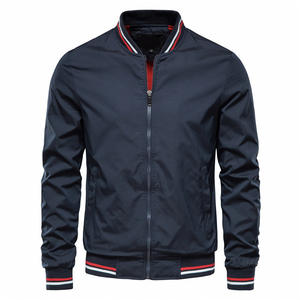 Vêtements de rue tendance, vêtements d'extérieur d'hiver, OEM ODM, logo personnalisé, veste bomber pour homme |   Imperméable de haute qualité 100% soie à fermeture éclair décontracté - Product Image 1