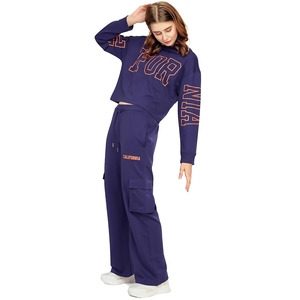 Nouvelle arrivée Ensemble de survêtements personnalisés sérigraphiés avec logo personnalisé pour femmes ensemble de survêtements pour femmes avec logo personnalisé pour l'hiver - Product Image 4