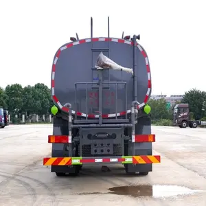 10 roda jalan Sprinkler 10cbm pengiriman air truk keranjang air truk Tanker
