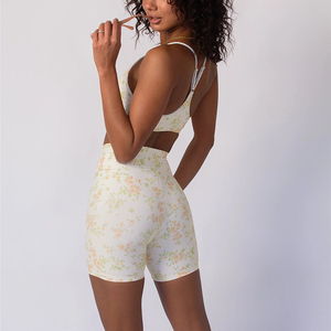 Ensemble de 2 pièces de tenues de yoga personnalisées OEM Leggings de yoga pour femmes soutien-gorge croisé pantalon de yoga taille haute vêtements de fitness et d'entraînement de gymnastique - Product Image 4