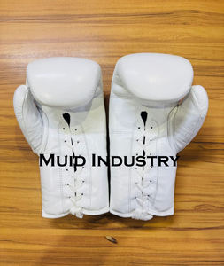 Fabrication de gants de boxe à lacets blancs de haute qualité, sur mesure, design OEM, fabriqués en cuir véritable, gants de sparring professionnels - Product Image 6