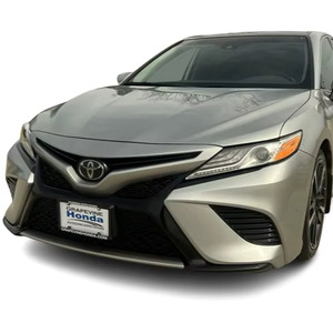 2020 pour Toyota Camry XSE en excellent état Sièges en cuir design sportif à conduite gauche/droite Expédition rapide! Achetez maintenant! - Product Image 1