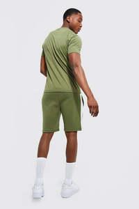 Impression personnalisée décontractée nouveau design vêtements de sport d'été t-shirt de course à manches courtes et ensemble de short pour le sport et la salle de sport - Product Image 4