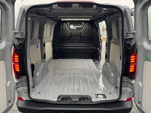 NOUVEAU Volkswagen Transporter 2026 4 cylindres 2.0L (110ch) Diesel Transmission Manuelle AWD Euro6 Conduite à Gauche - Product Image 3