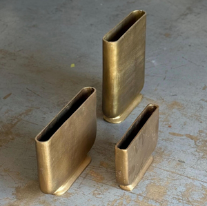 Vase à fleurs en métal antique vintage moderne fait à la main, vase décoratif en métal classique pour mariage, salon, Noël, style côtier - Product Image 6