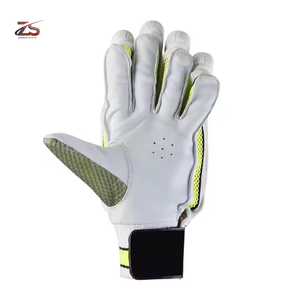 Guantes de bateo de cricket Mejor calidad Cuero ligero Logotipo personalizado Precio al por mayor de fábrica de Pakistán - Product Image 3