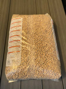 Briquettes de bois dur de haute qualité, combustible biomasse écologique pour chauffage industriel en vrac, haute énergie, faible humidité, haute compression - Product Image 2