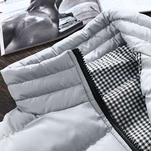 Chaleco Acolchado con Cremallera para Hombre, Ropa de Invierno de Alta Calidad con Logotipo Personalizado, Servicios OEM - Product Image 4