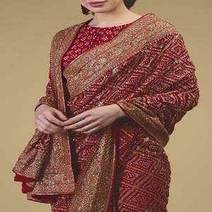 ปาร์ตี้ดีไซเนอร์สวมชุดส่าหรีของเจ้าสาวหรือชุดส่าหรีธรรมดาและ Lehenga สำหรับฤดูกาลแต่งงานนี้ - Product Image 2