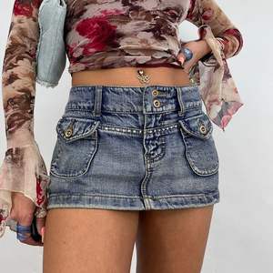 Venta al por mayor azul Y2K Low Rise Skinny Wrap Bodycon Jeans lápiz falda mujeres Streetwear personalizado Vintage diamantes Denim Mini faldas - Product Image 1