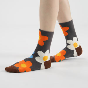 Calcetines de Algodón para Mujer Kikiya - Diseño Floral, Transpirables, de Punto, Grosor Estándar, para Uso Diario Informal, Compresión Clase 1 - Product Image 5