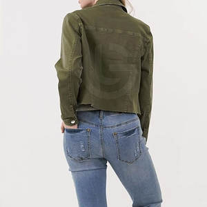 Chaqueta vaquera de punto de algodón de gran tamaño para mujer Material cómodo transpirable duradero relleno de algodón - Product Image 4