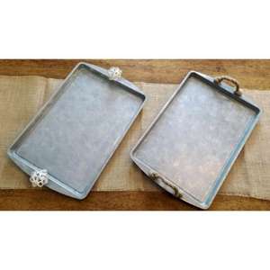 Juego de 2 bandejas de servicio de metal galvanizado hechas a mano de alta calidad con material y calidad extra premium a las mejores tarifas - Product Image 1