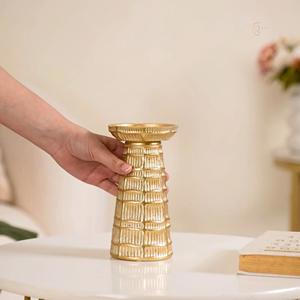 เชิงเทียนที่ทันสมัยสำหรับตกแต่งโต๊ะบ้านและพื้นที่เชิงพาณิชย์สำหรับวัตถุประสงค์ปกติ - Product Image 2