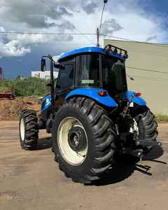 Tractor agrícola de calidad superior 100HP 4WD Holland Tractores de ruedas de invernadero agrícola nuevos y usados con motor para uso en césped - Product Image 4