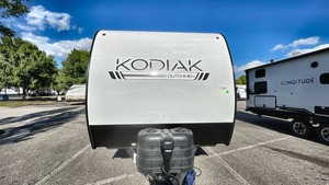 Used 2026 Dutchmen Kodiak 280BHSL - Product Image 4