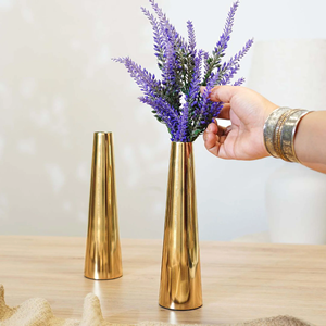 Durable <b>Vases</b> Best Selling Home Decor Metal Flower <b>Vase</b> with Elegant Glossy Finish Handmade <b>Unique</b> Artistic Design for Offices - Product Image 1