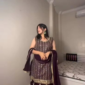 Indien longue évasée Naira coupe Kurti pour les femmes prêt à l'emploi indien tenue décontracté robes entièrement cousu Kurti Plazo ensemble - Product Image 1