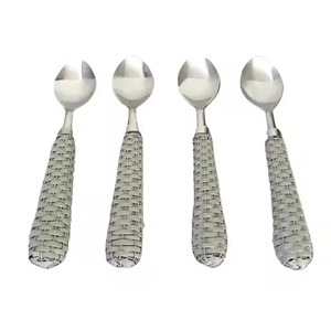 Ensemble de couverts de designer à poignée en rotin poli miroir argenté en acier inoxydable durable de haute qualité - Product Image 6