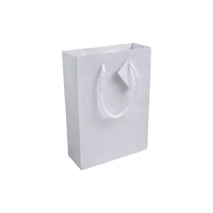 Sacchetti di Carta Promozionali Personalizzati 157 G/m2 Shopper in Carta Laminata - Product Image 2