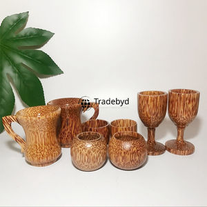 Tradebyd Trendy Coconut Cup for Eco Influencers Tasse tropicale faite à la main pour les pousses de style de vie par Tradebyd - Product Image 1