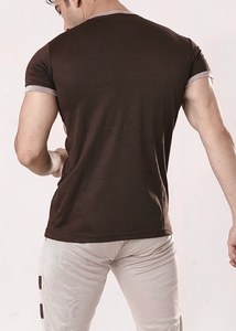 Chemise chic à manches courtes marron à rayures, mélange parfait de style et de confort, rehaussez votre tenue de sport, ensemble de survêtement par Ako - Product Image 3