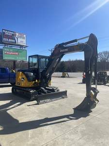 Mini-excavatrice John Deere 60 P 2025 - Product Image 3