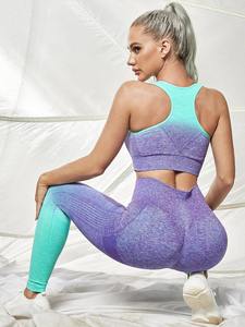 Ensemble de yoga 2 pièces pour femmes Gym Fitness Leggings d'entraînement taille haute sans couture et à séchage rapide 2 pièces - Product Image 3